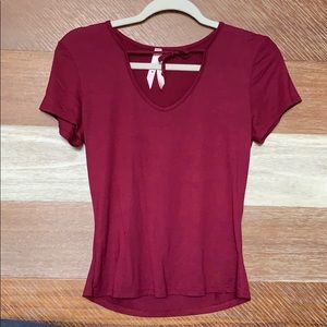 Deep red casual top with tie